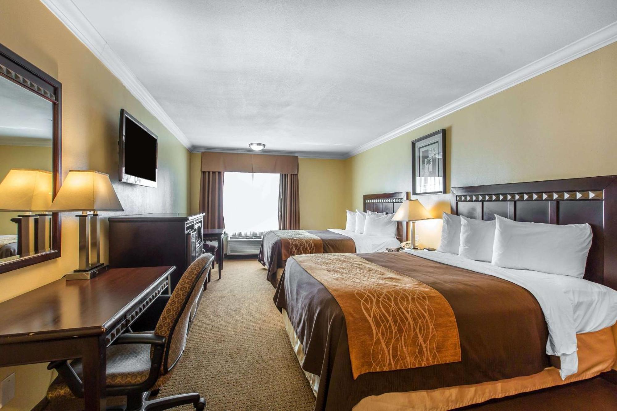 Quality Inn & Suites Bell Gardens-Los Angeles Екстериор снимка